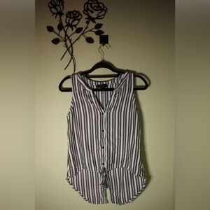 Striped Tie-Front Sleeveless Blouse - Black & White
